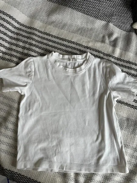 Белая футболка Stradivarius XS