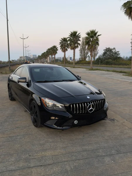 Mercedes-Benz CLA 250 2015