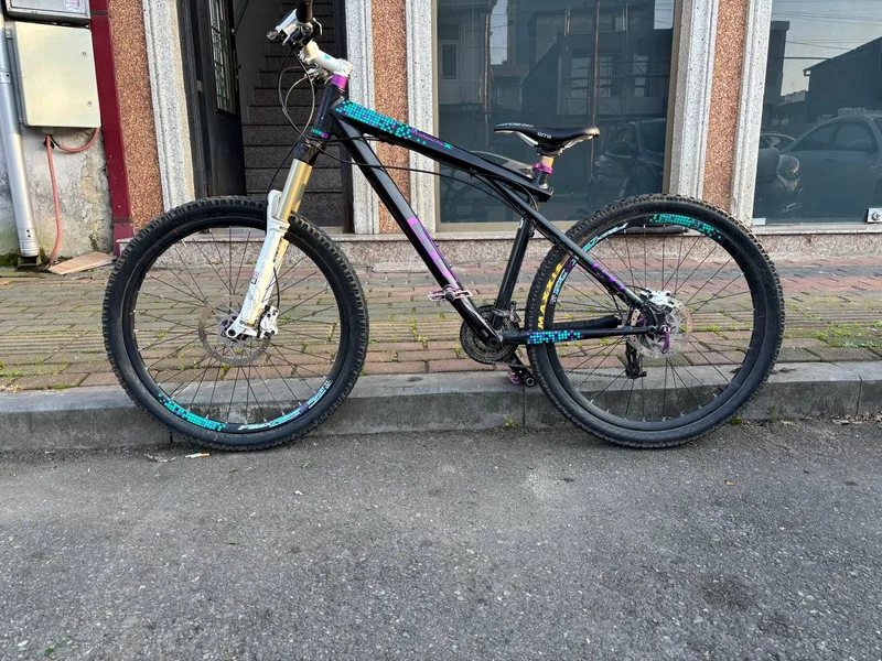 Горный велосипед GT Avalanche X