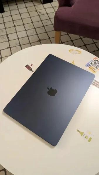 MacBook Air M4