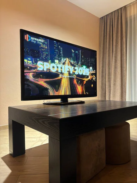 **Продам телевизор LG (б/у) в хорошем состоянии.**