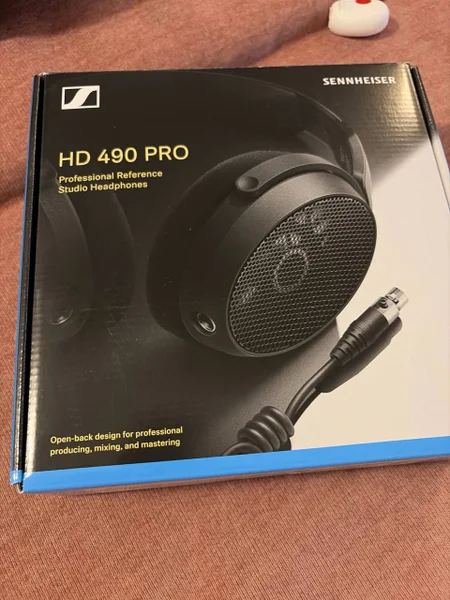 Новые ни разу не подключенные профессиональные наушникиSenheiset HD 490 pro.