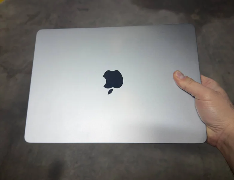MacBook Air 13