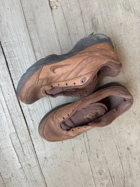 Кроссовки кеды Nike 40