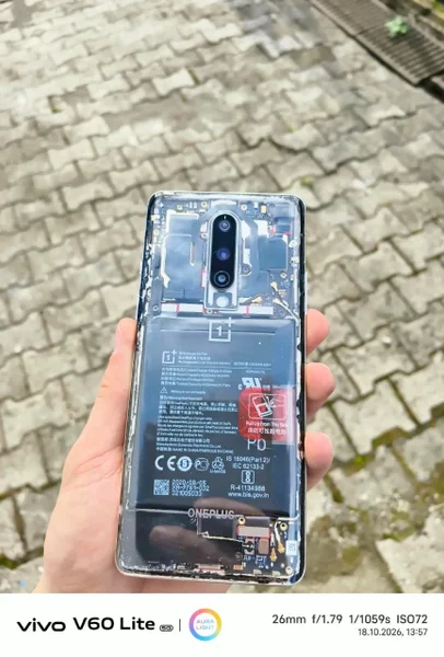 Смартфон Vivo V60 Lite