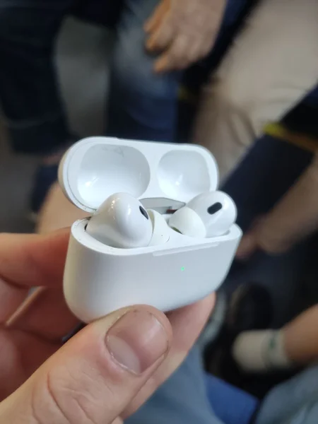 Наушники AirPods Pro 2