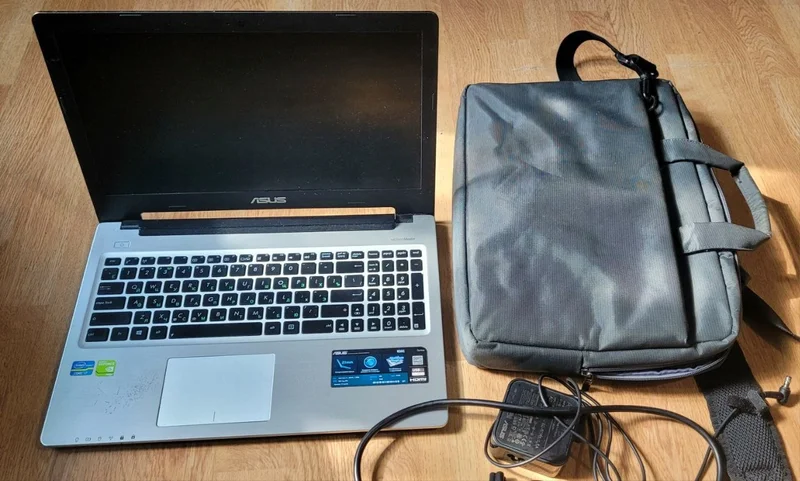 Ноутбук Asus