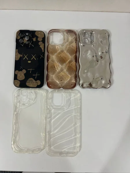 Чехлы на IPhone 13 Pro Max