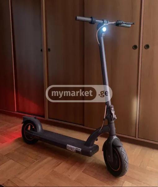 Электросамокат NAVEE N40
