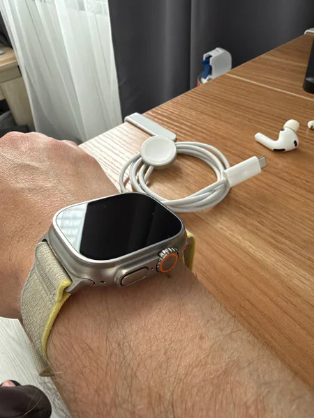 Apple Watch Ultra Natural Titanium 49 мм