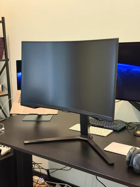 Samsung Odyssey G6 27