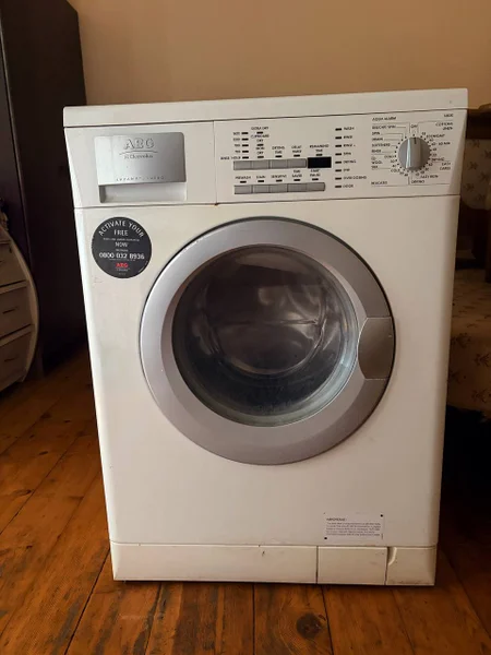 Стиральная машина AEG 16830 с сушкой