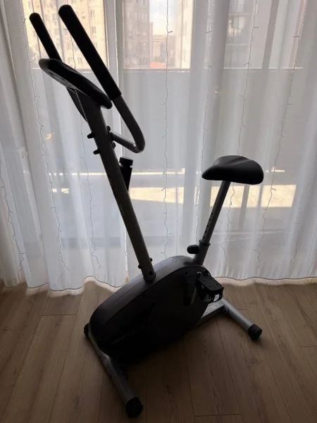 Велотренажер Weslo Pursuit CT 2.4 Upright Cycle