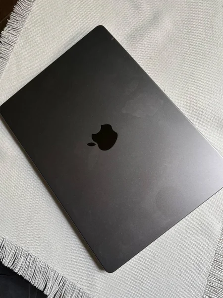 MacBook Pro 14 (2021) M1 Pro 16/512 ГБ