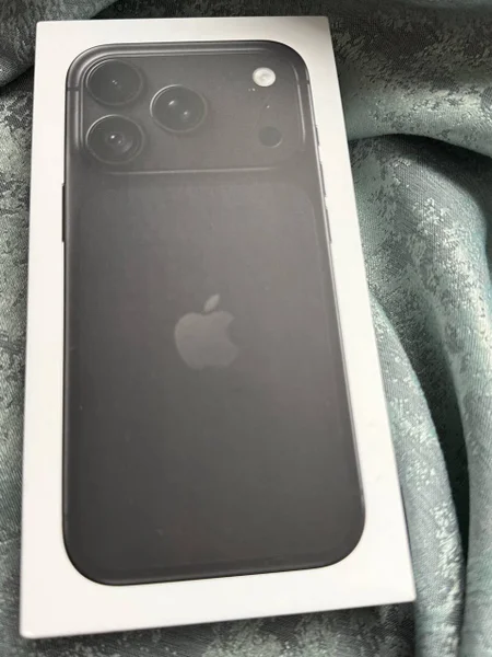 iPhone 18 Pro 256GB Black