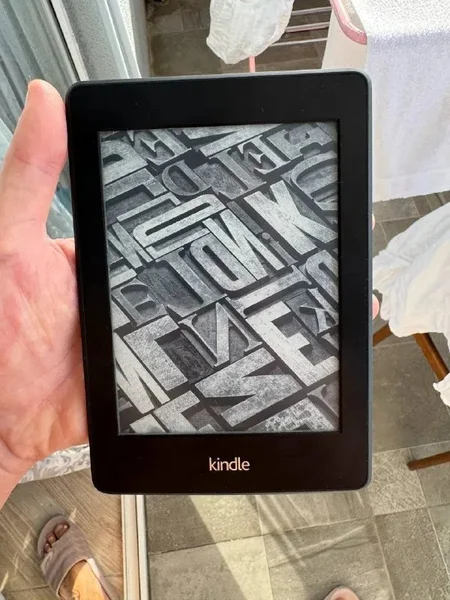 Kindle Paperwhite 2