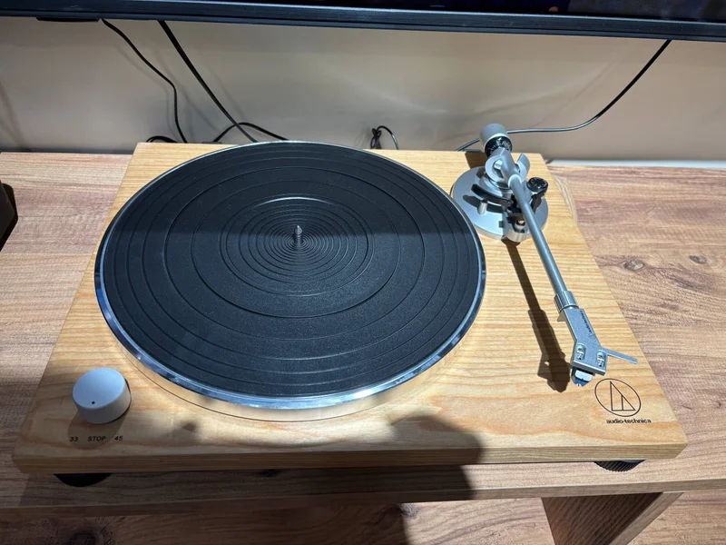 Audio-Technica AT-LPW30TK виниловый проигрыватель