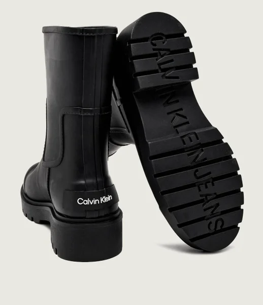 Одежда и обувь Calvin Klein