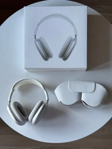 Apple AirPods Max