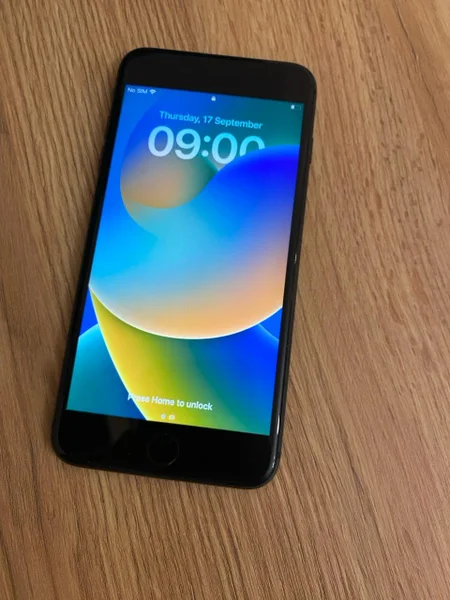 iPhone 8 Plus 64 GB
