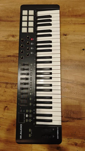 MIDI-клавиатура M-Audio Oxygen 49 Mk IV