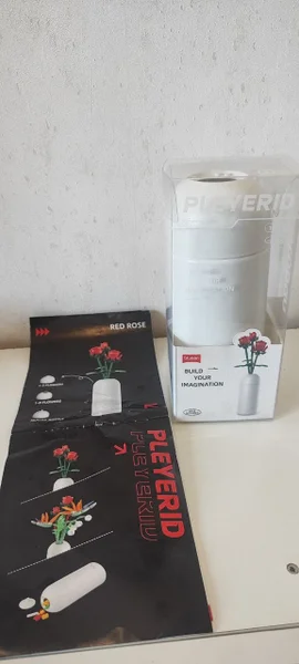Конструктор Sluban Red Rose