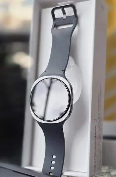 Часы Samsung Galaxy Watch 8