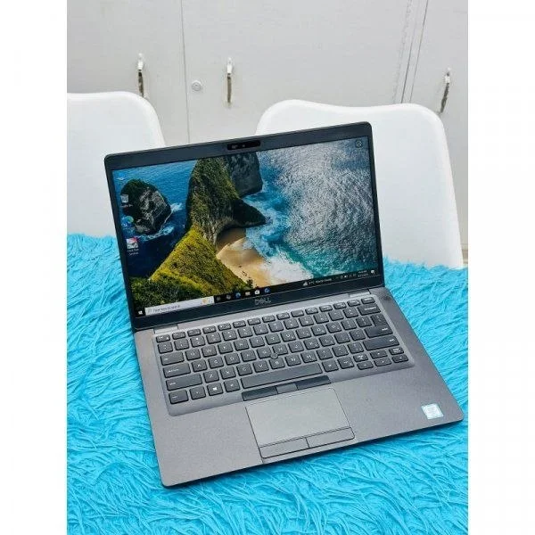 Ноутбук Dell 3490 16/256GB