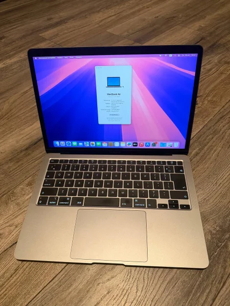 MacBook Air 13
