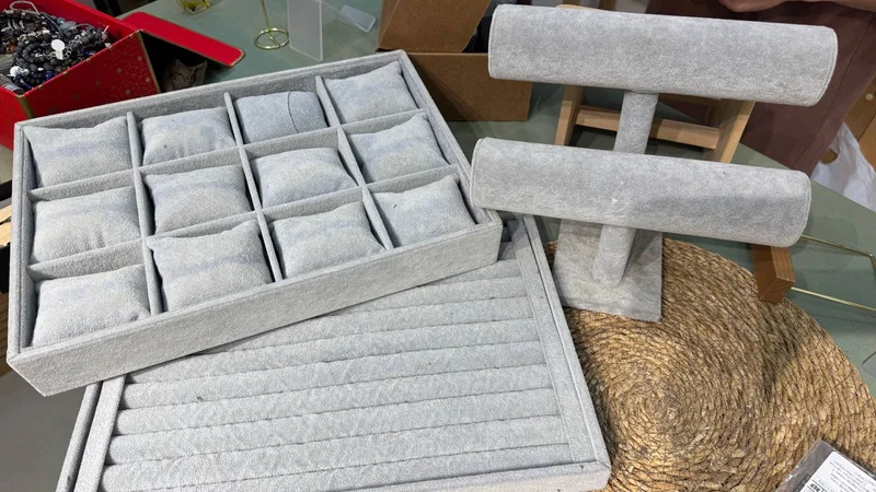 Подставки для украшений