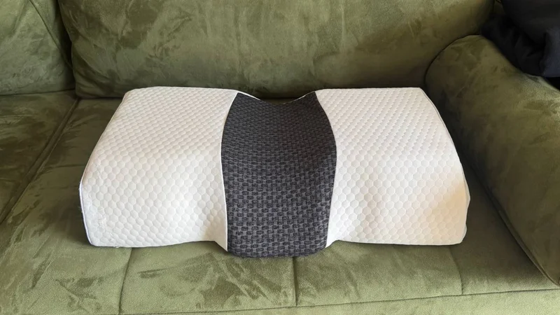 Подушка с memory foam.