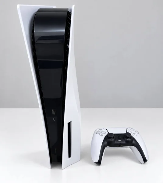 PlayStation 5 с дисководом и играми