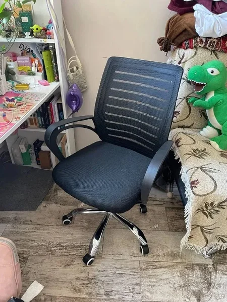 🛋️ **Кресло**