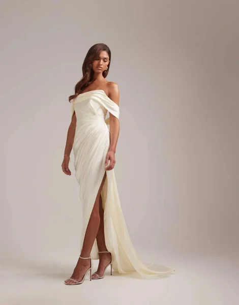 Свадебное макси-платье ASOS DESIGN Bridal из сатина