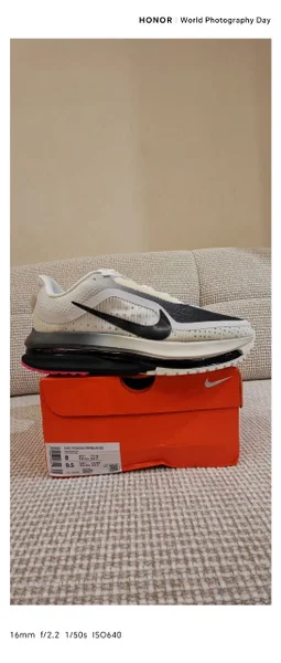 Nike Pegasus Premium SE