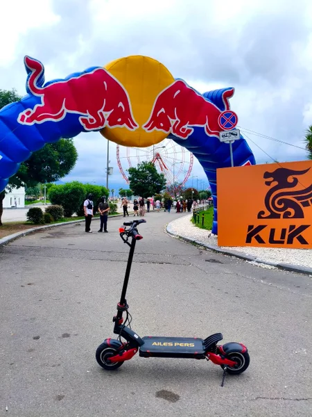 Электросамокат Kugoo G1