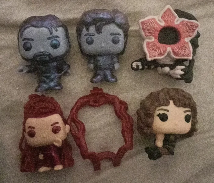 Игрушки Stranger Things(очень странные дела) из киндеров