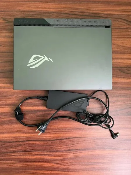 ASUS ROG Strix G15 G513IC-HN004