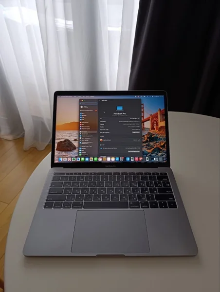 MacBook Pro 13