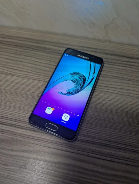 Samsung A3