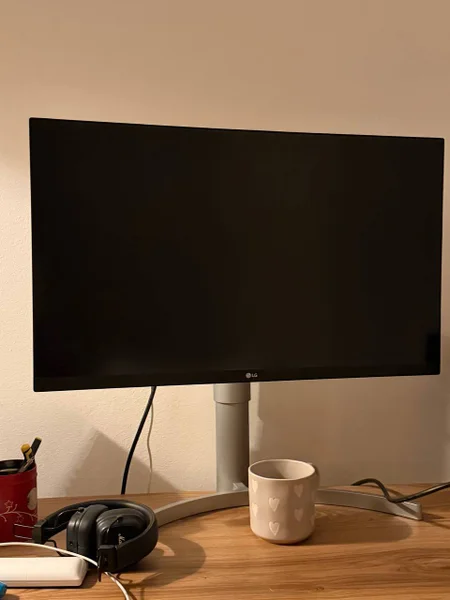 монитор LG 27UL650-W (27″, 4K, IPS, 60 Гц