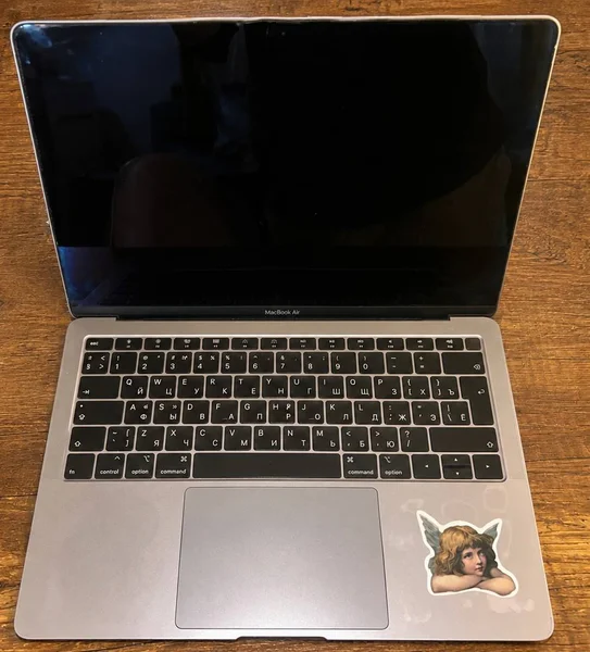 MacBook Air 13