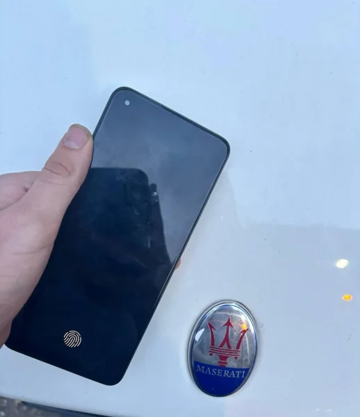 OPPO A78 256 память, 8 оперативки с системой будет 16, экран 90 герц, телефон в идеальном состоянии с наклейками и коробкой