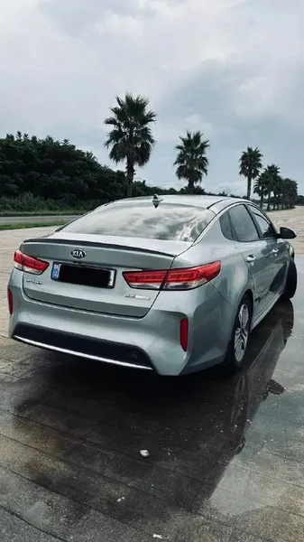 Kia Optima Hybrid EX