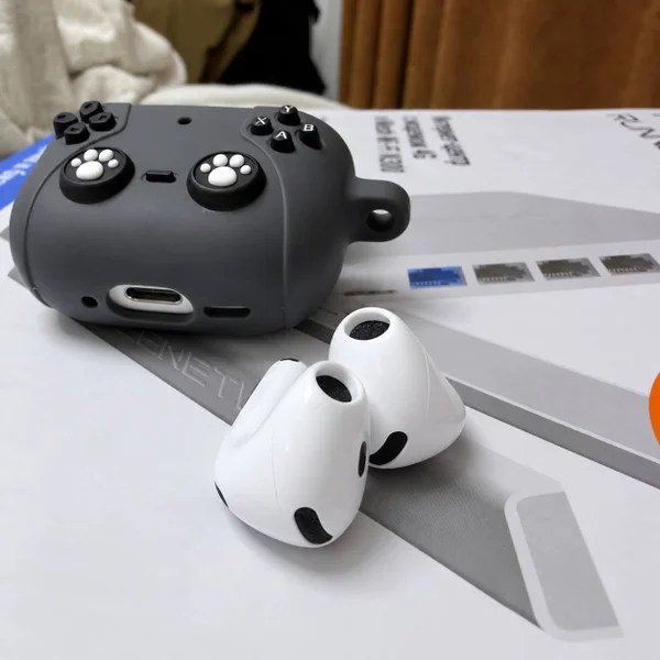 AirPods 4 с активным шумоподавлением