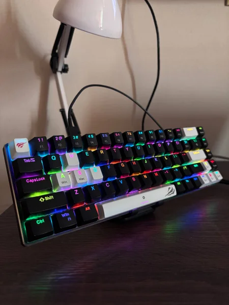 Механическая клавиатура White Switch
