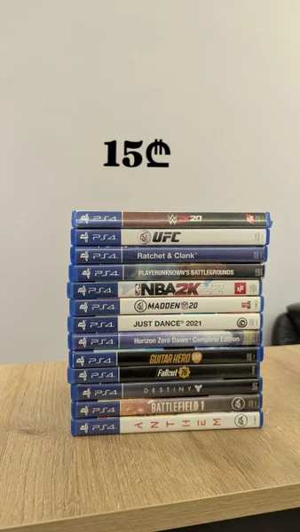 PlayStation 4