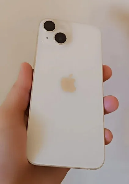 iPhone 14