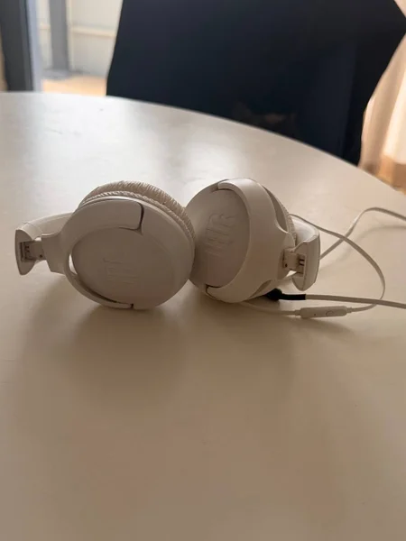 Проводные наушники JBL