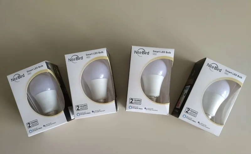 Умная лампа NiteBird Smart LED Bulb